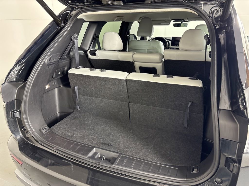 Used 2025 Mitsubishi Outlander SE AWD/4WD image 20