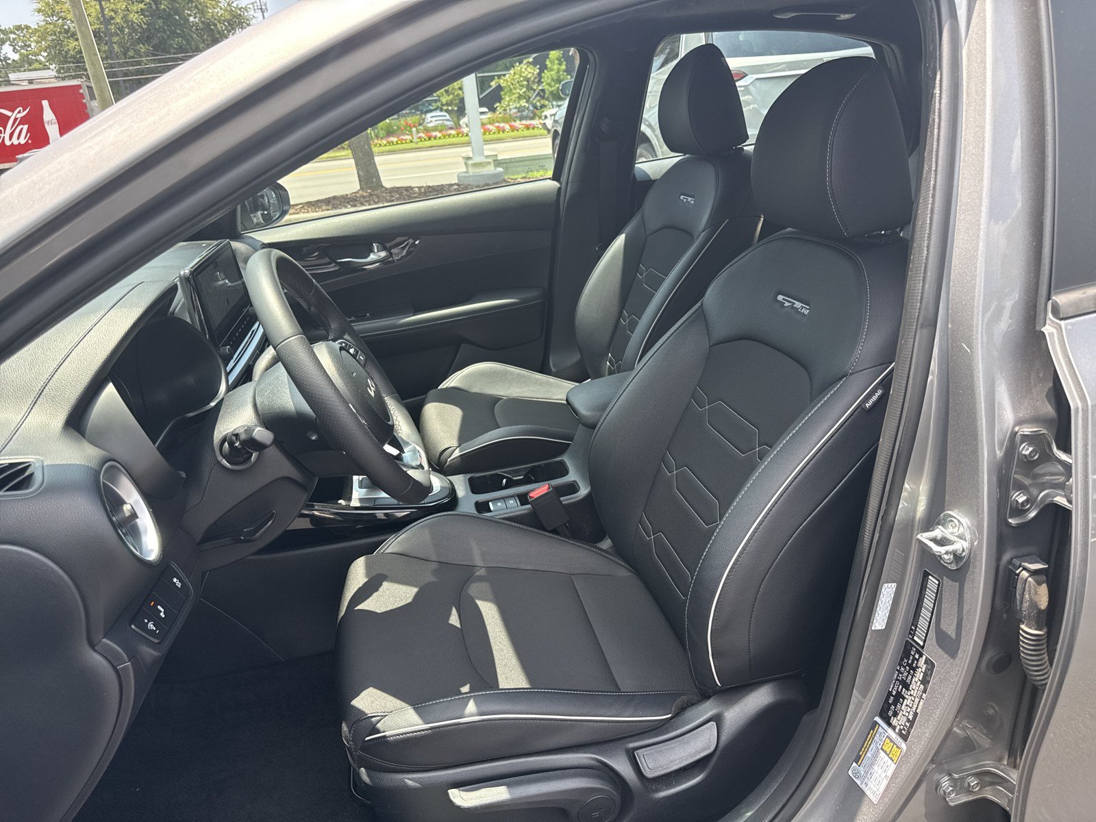 Used 2024 Kia Forte GT-Line w/ GT-Line Premium Package FWD image 14
