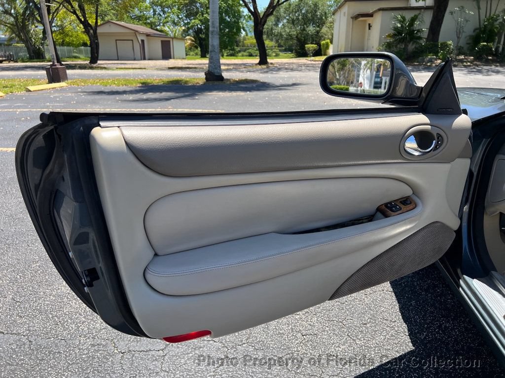 Used 2001 Jaguar XKR Convertible RWD image 37
