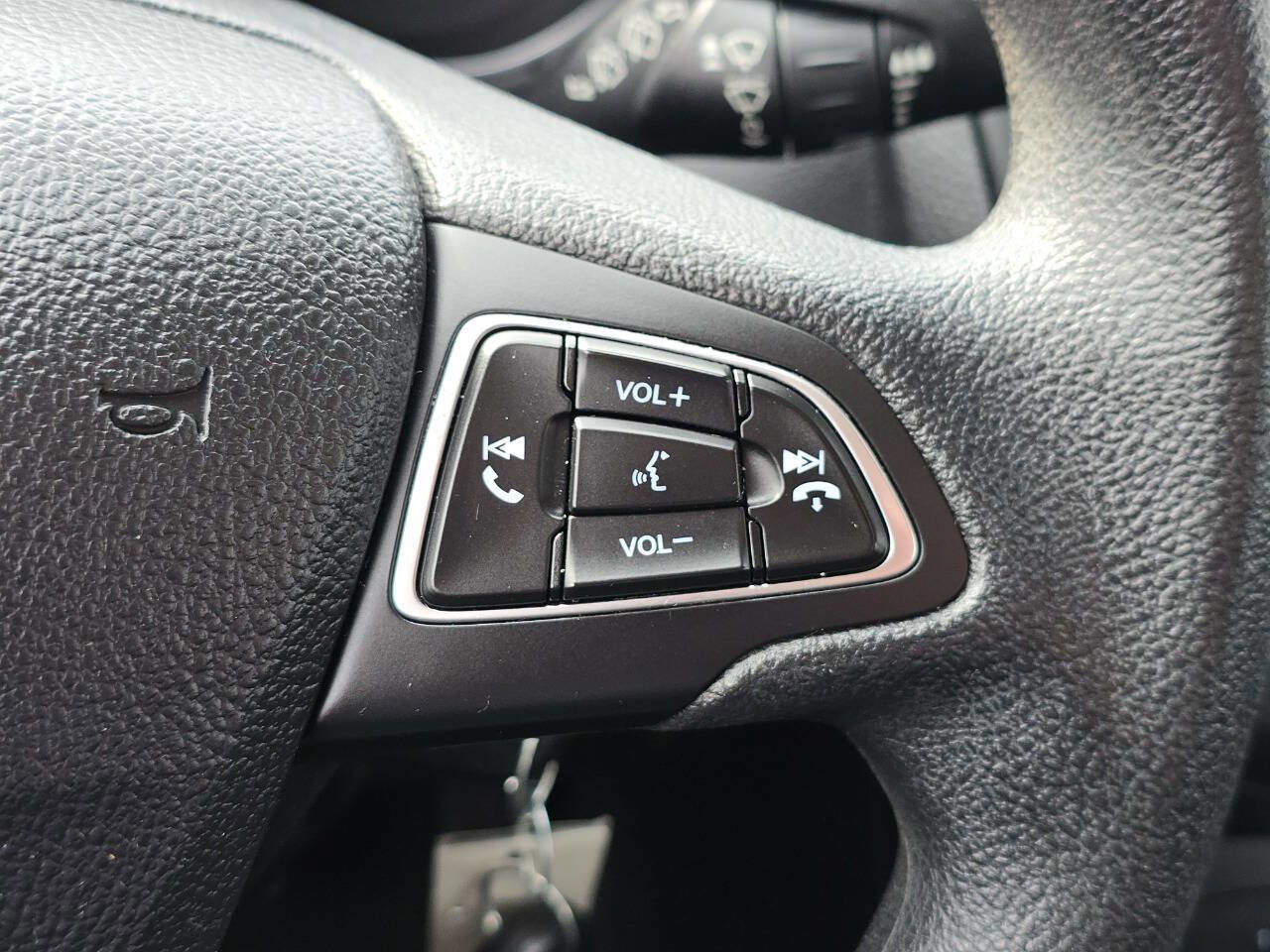 Used 2018 Ford Focus SE image 24