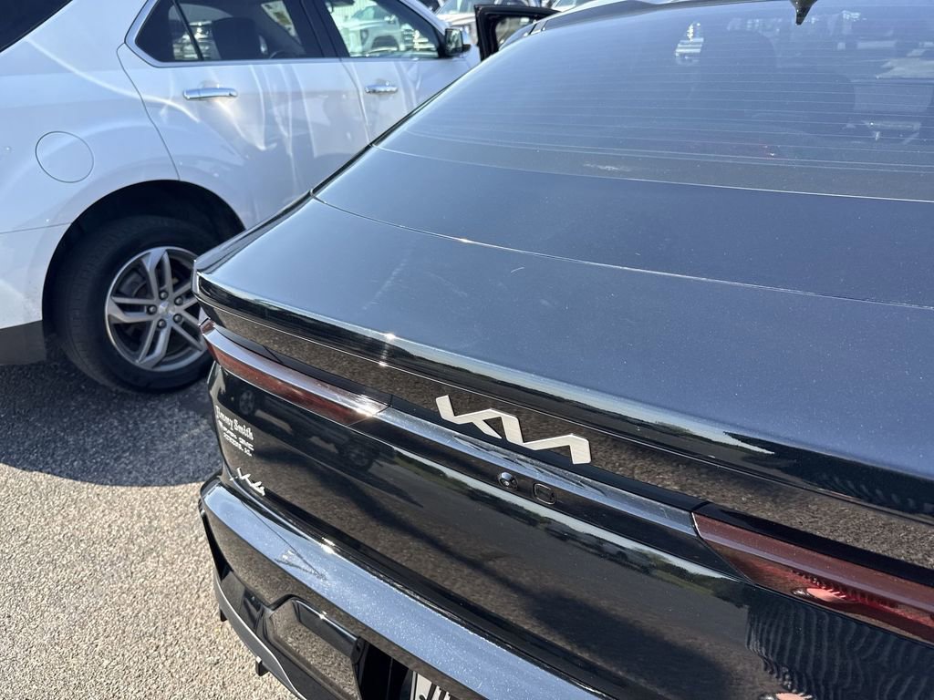 Used 2025 Kia K4 GT-Line image 38