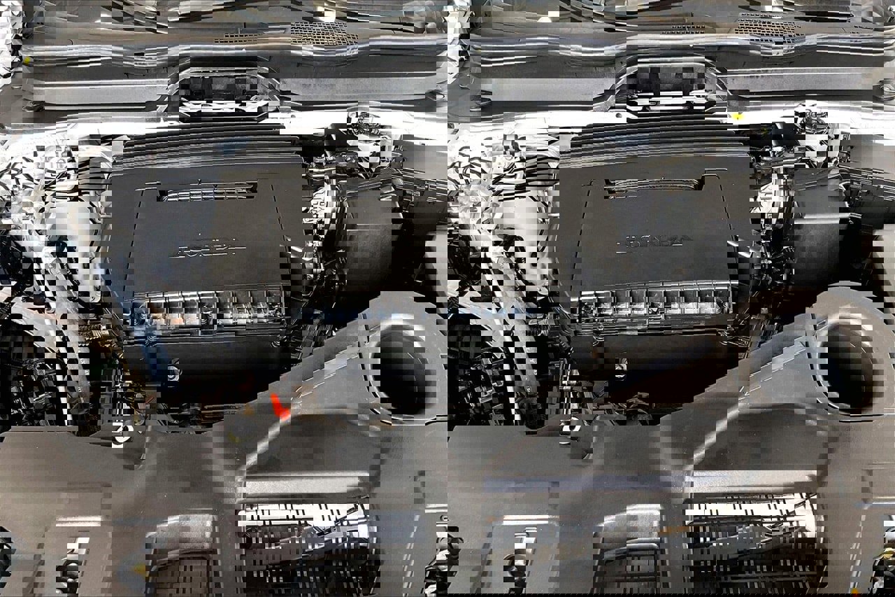 Used 2024 Honda Pilot Touring image 9