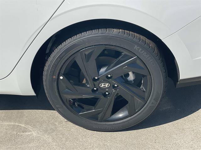 New 2026 Hyundai Elantra Sport FWD image 6