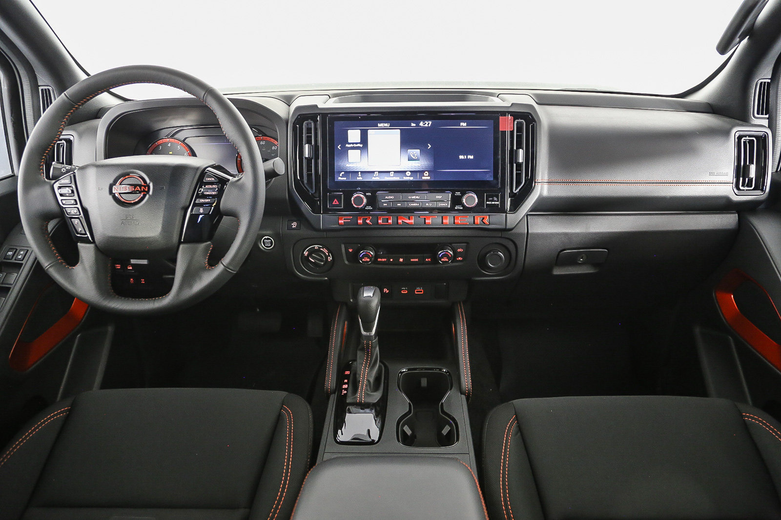 New 2025 Nissan Frontier PRO-4X w/ Tow Package AWD/4WD image 14