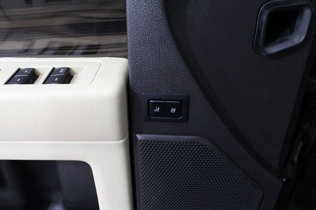 Used 2014 Ford Flex SEL w/ Equipment Group 202A image 30