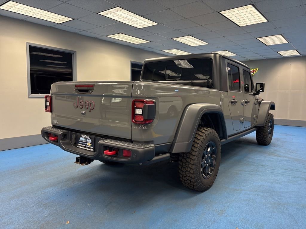 Used 2020 Jeep Gladiator Rubicon AWD/4WD image 2