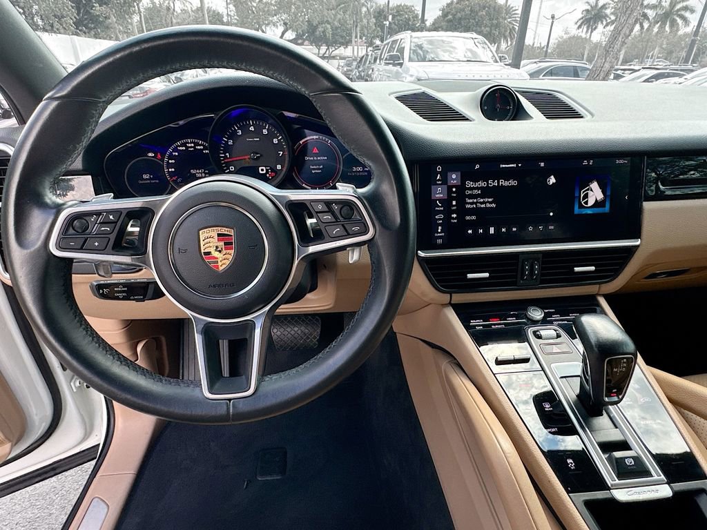 Used 2019 Porsche Cayenne Base image 12