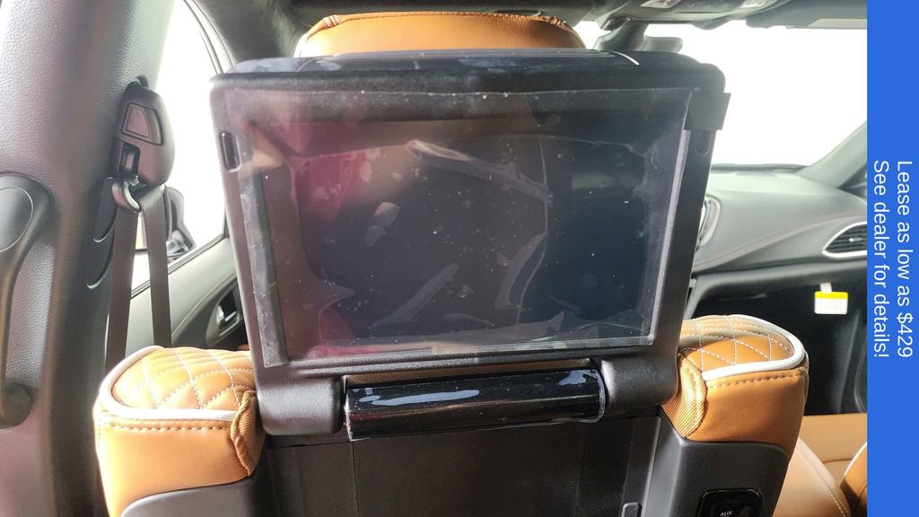 New 2026 Chrysler Pacifica Pinnacle image 26