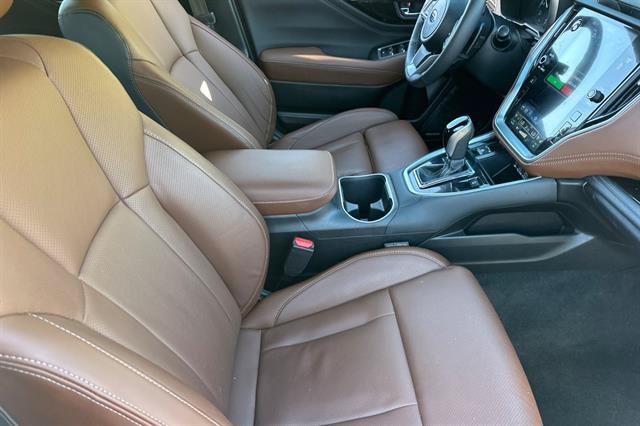Used 2023 Subaru Outback Touring XT AWD/4WD image 17