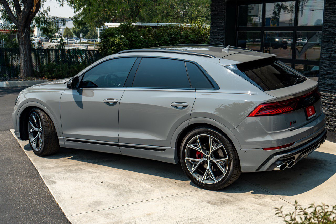 Used 2023 Audi SQ8 Prestige AWD/4WD image 10