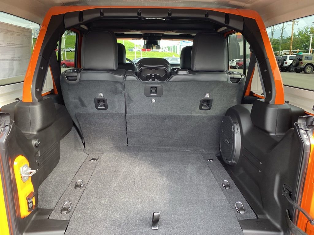 New 2025 Jeep Wrangler Sahara w/ Safety Group image 17