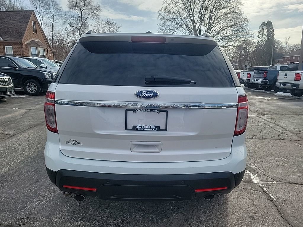 Used 2014 Ford Explorer XLT image 6