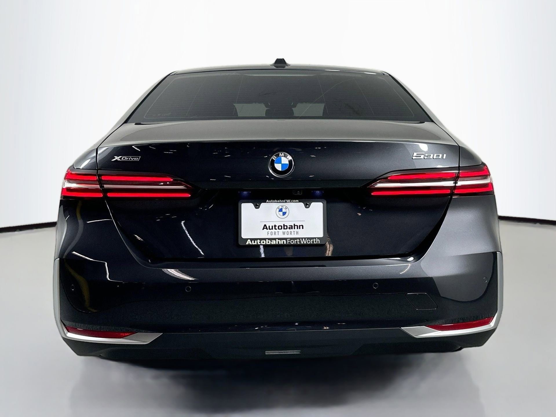 New 2026 BMW 530i xDrive w/ Premium Package image 6