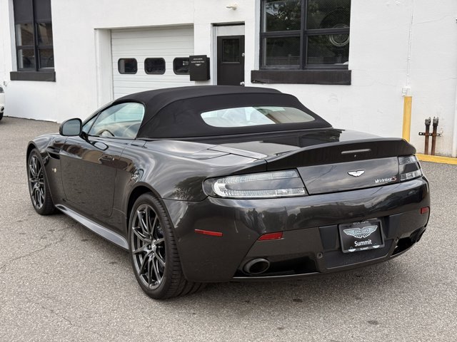 Used 2017 Aston Martin V12 Vantage S RWD image 11