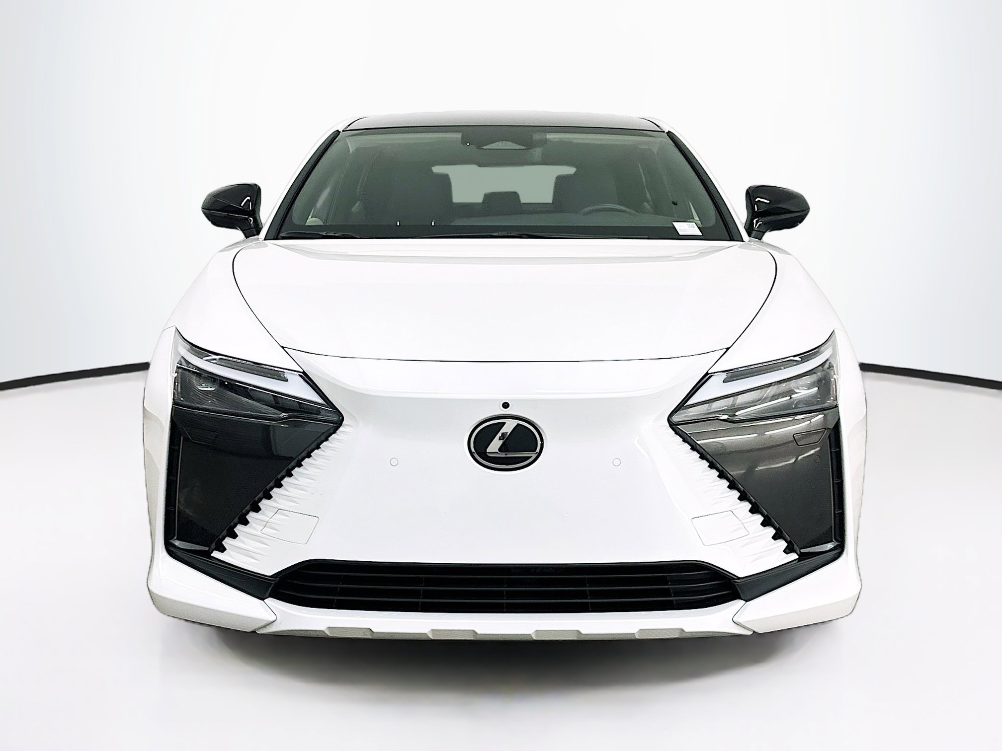 Used 2023 Lexus RZ 450e Premium w/ Accessory Package (2T) image 2