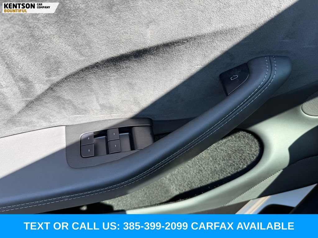 Used 2025 Tesla Model 3 Performance AWD/4WD image 18