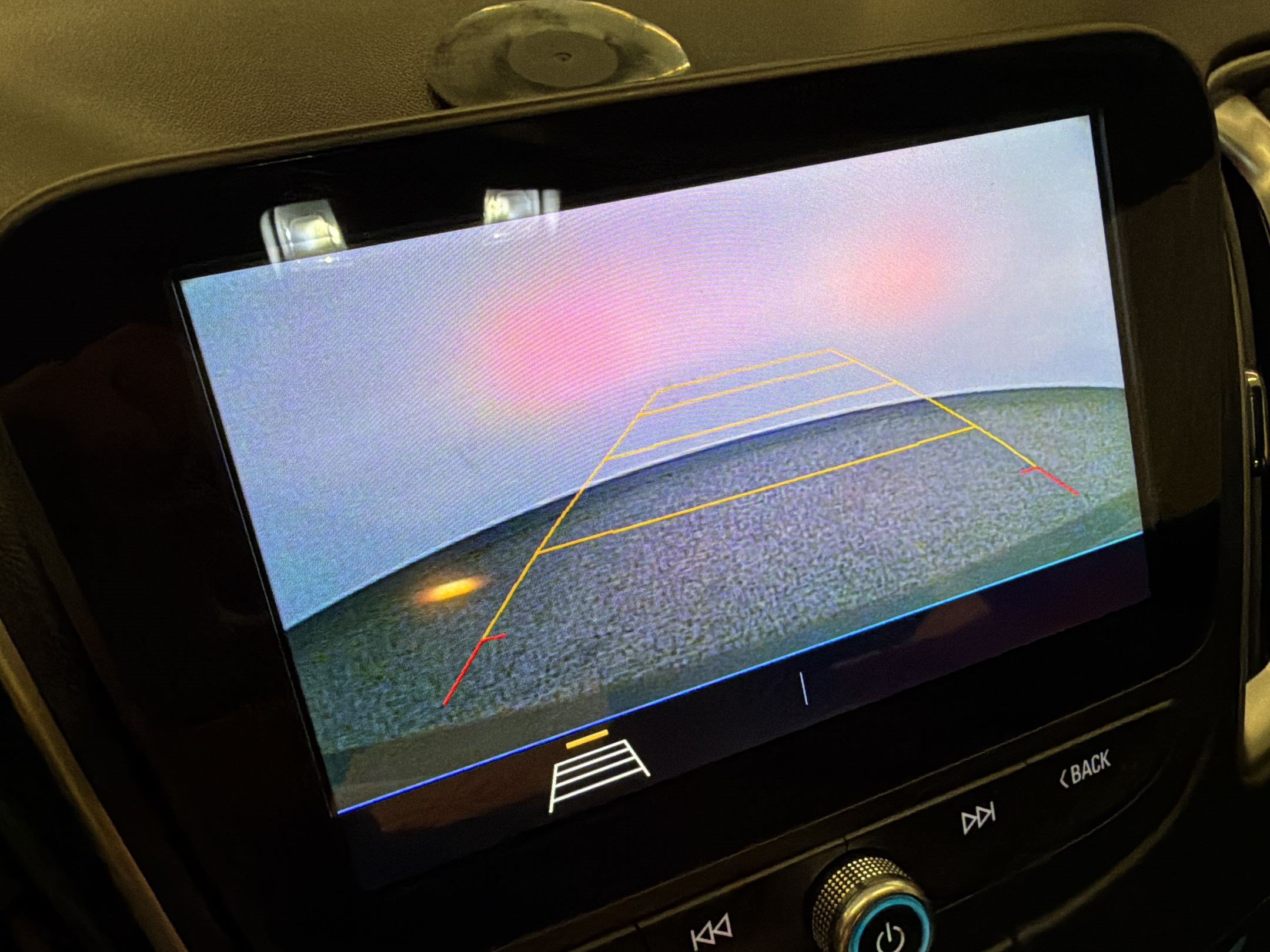 Used 2020 Chevrolet Malibu LS FWD image 18
