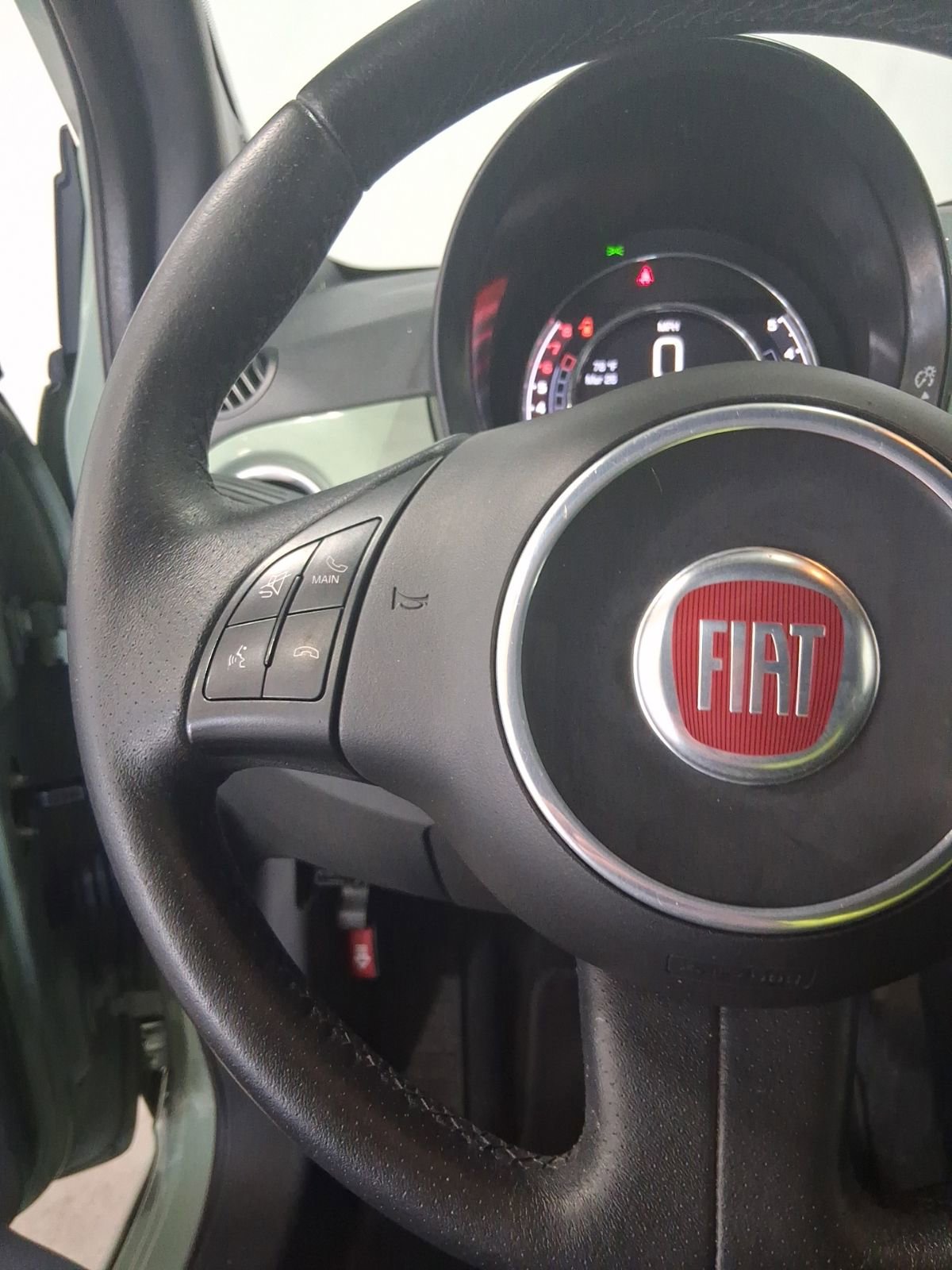 Used 2015 FIAT 500 Sport image 20