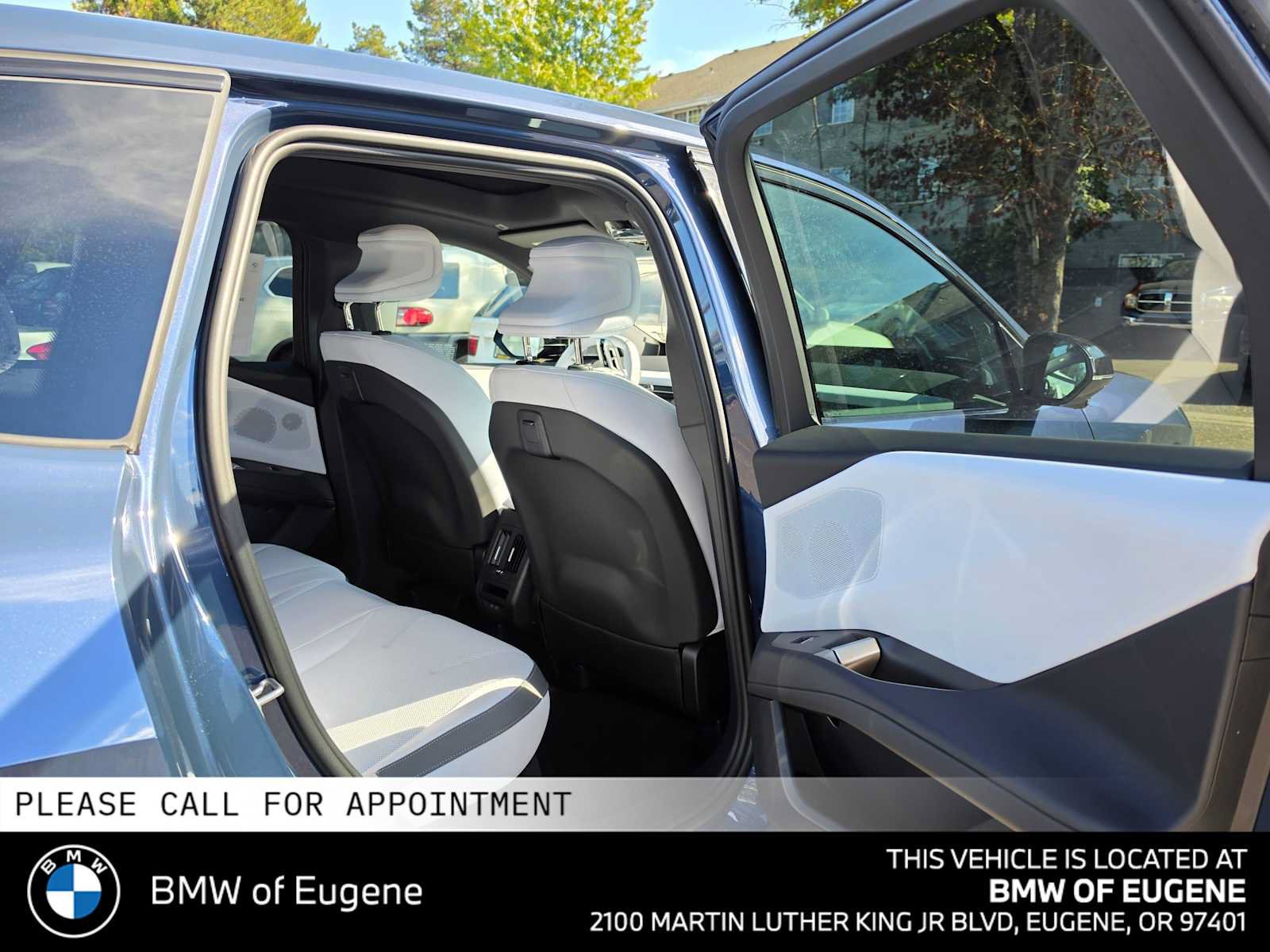 New 2027 BMW iX3 50 xDrive w/ M Sport Professional Package AWD/4WD image 14