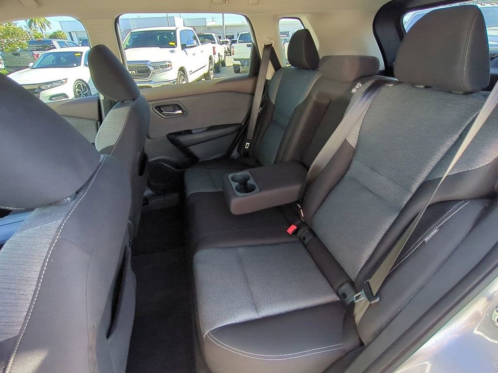 Certified 2021 Nissan Rogue SV image 14