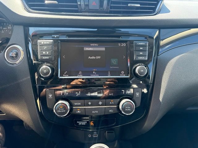 Used 2022 Nissan Rogue Sport SV w/ Technology Package AWD/4WD image 18