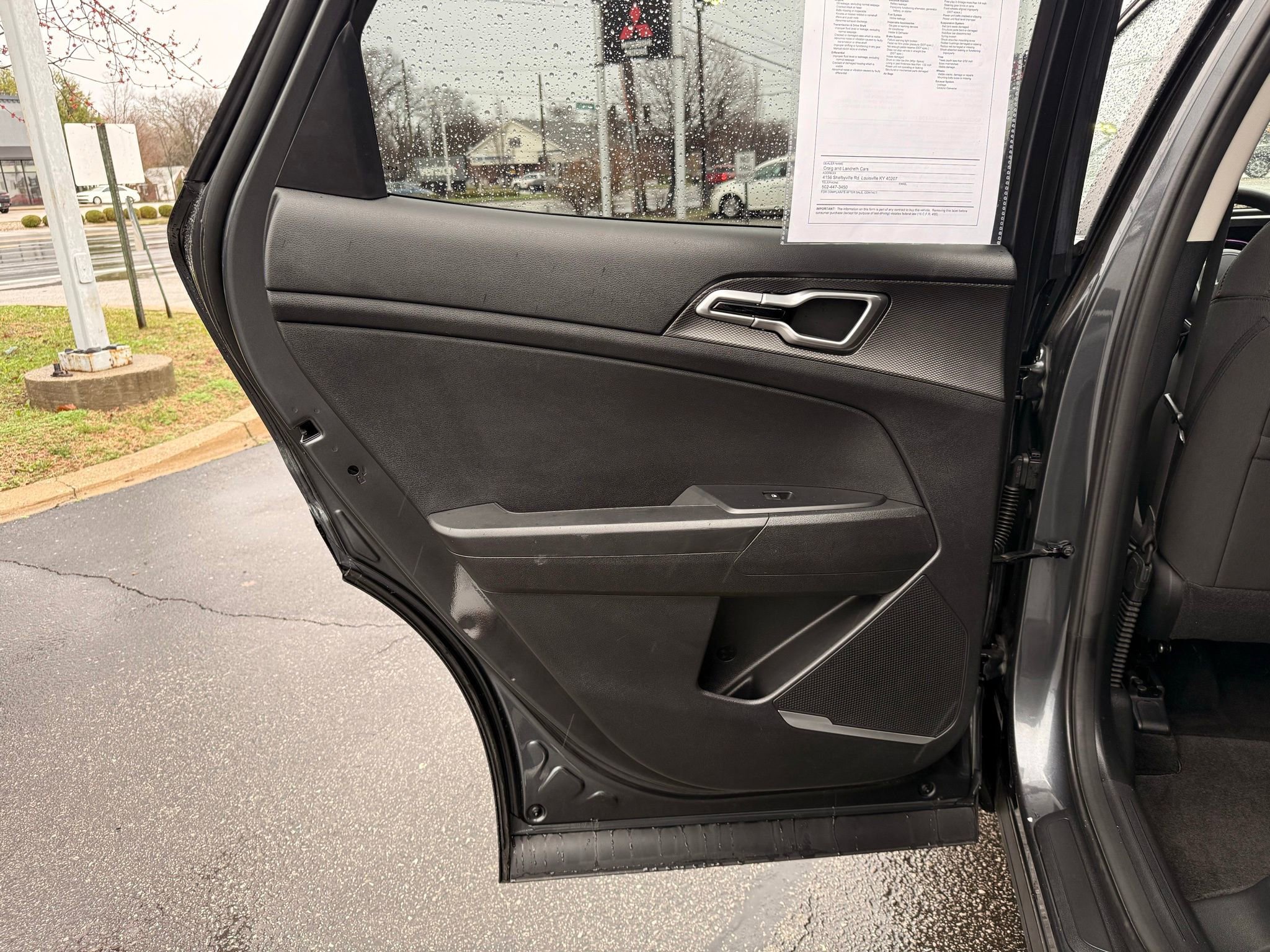 Used 2024 Kia Sportage LX image 27