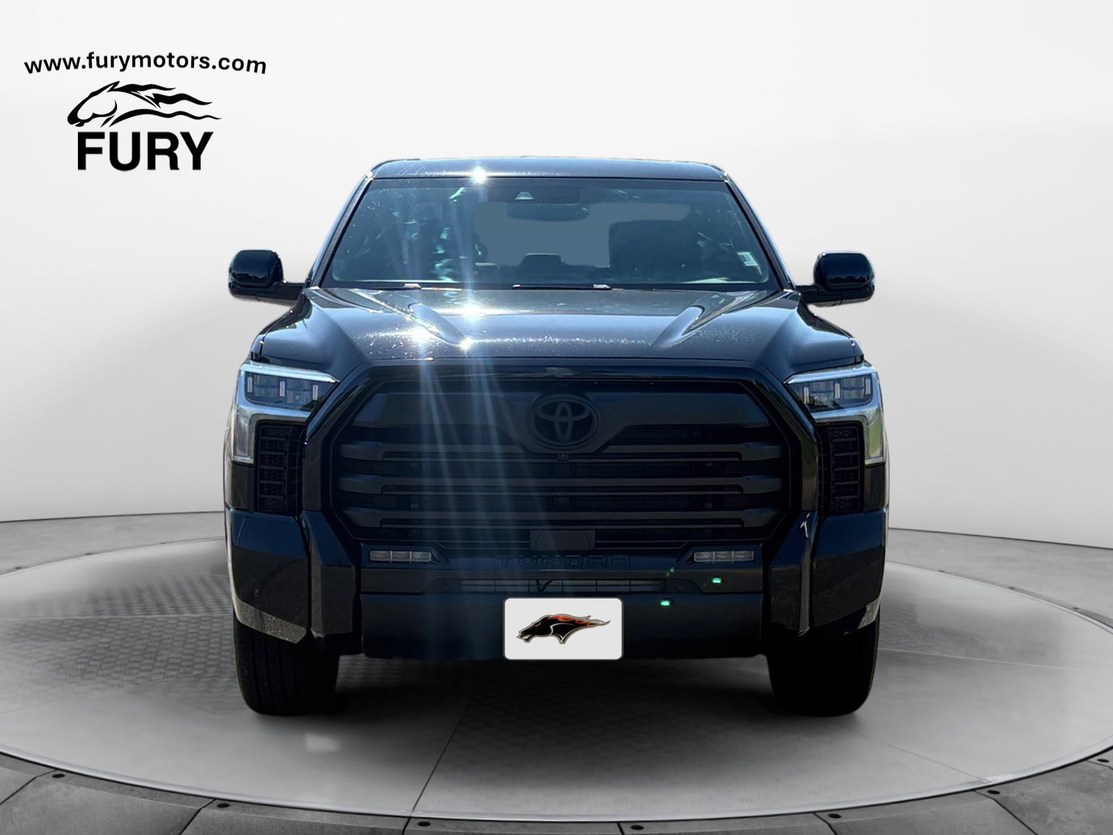 Used 2025 Toyota Tundra Limited AWD/4WD image 12