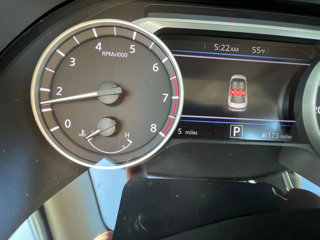 Certified 2025 Nissan Sentra SR image 21