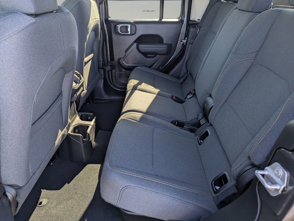 New 2026 Jeep Gladiator Sport image 8