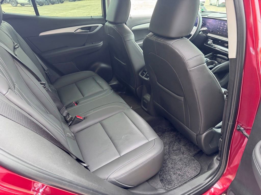 Used 2024 Buick Envision Avenir AWD/4WD image 21