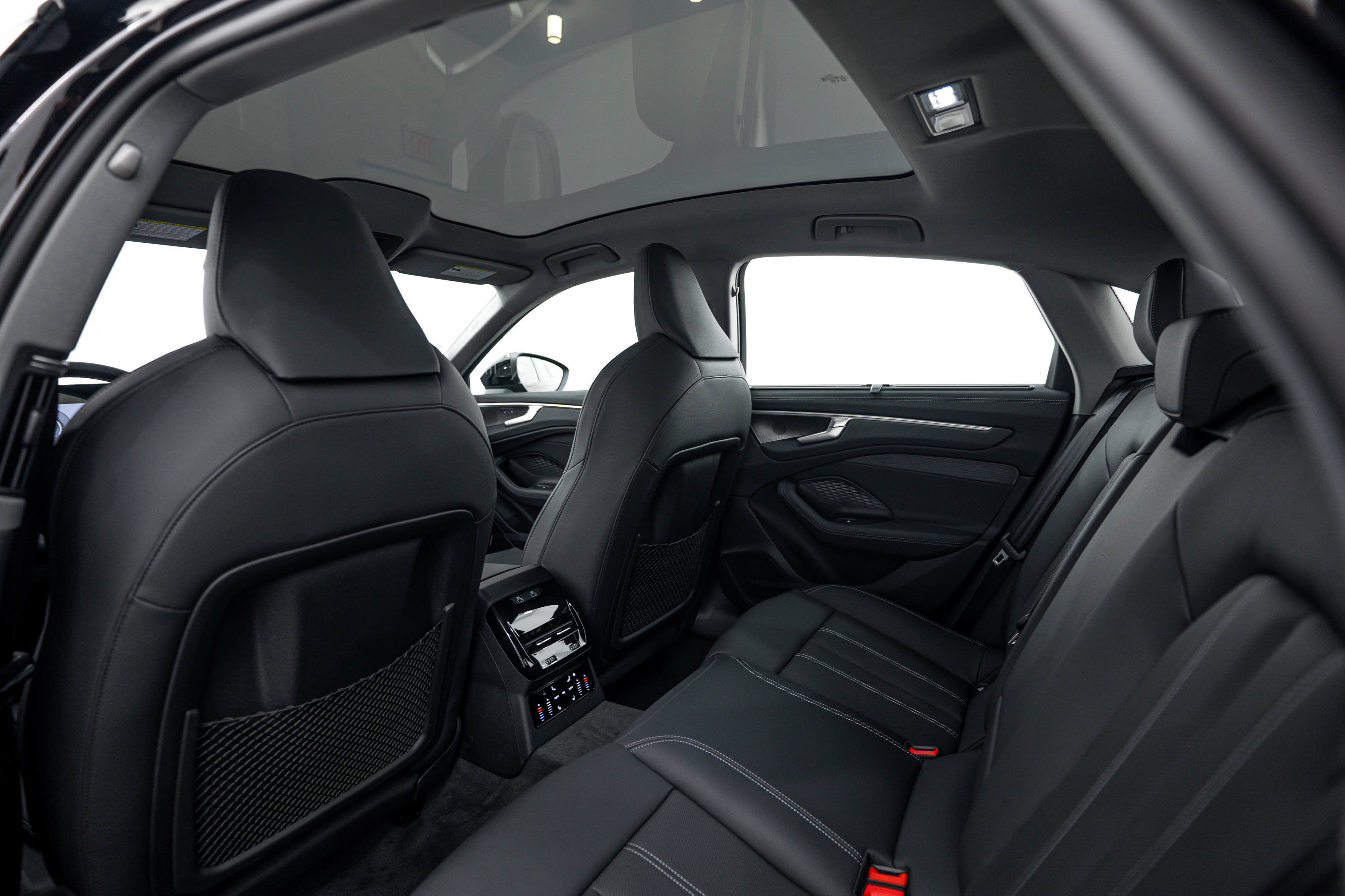 New 2026 Audi A6 Premium Plus AWD/4WD image 20