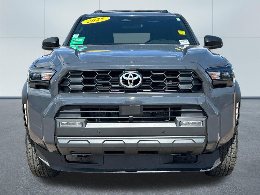Used 2025 Toyota 4Runner TRD Off-Road AWD/4WD image 3