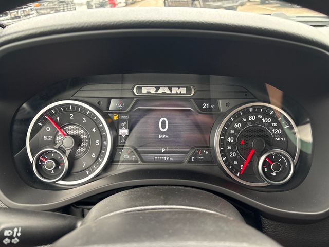 New 2026 RAM 1500 Express AWD/4WD image 14