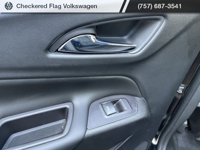 Used 2020 Chevrolet Equinox LT w/ Midnight Edition image 26