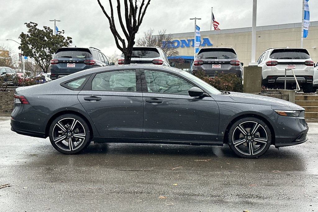 New 2026 Honda Accord SE image 3