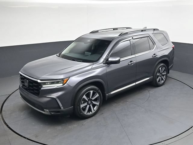 Used 2025 Honda Pilot Touring image 27