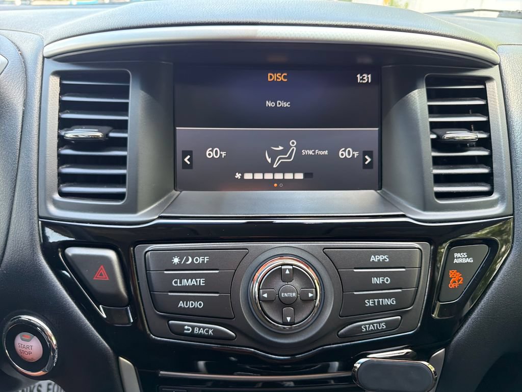 Used 2020 Nissan Pathfinder S AWD/4WD image 21