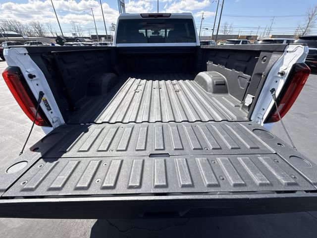 Certified 2022 GMC Sierra 3500 AT4 w/ AT4 Preferred Package AWD/4WD image 27