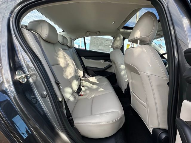 New 2026 MAZDA MAZDA3 2.5 S Sedan w/ Preferred Pkg image 30