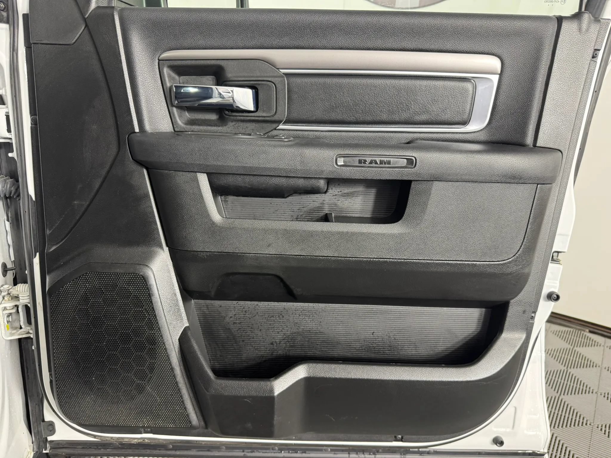 Used 2021 RAM 1500 Warlock w/ Electronics Group AWD/4WD image 40