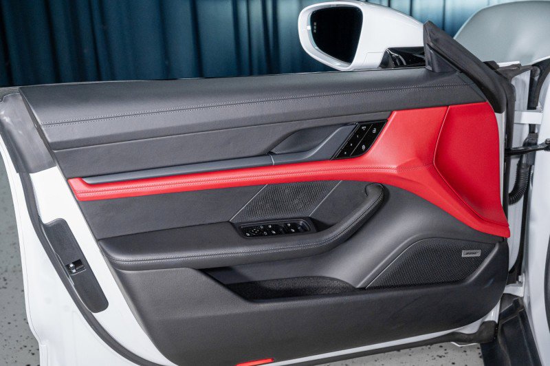 Used 2021 Porsche Taycan Turbo Sedan image 15