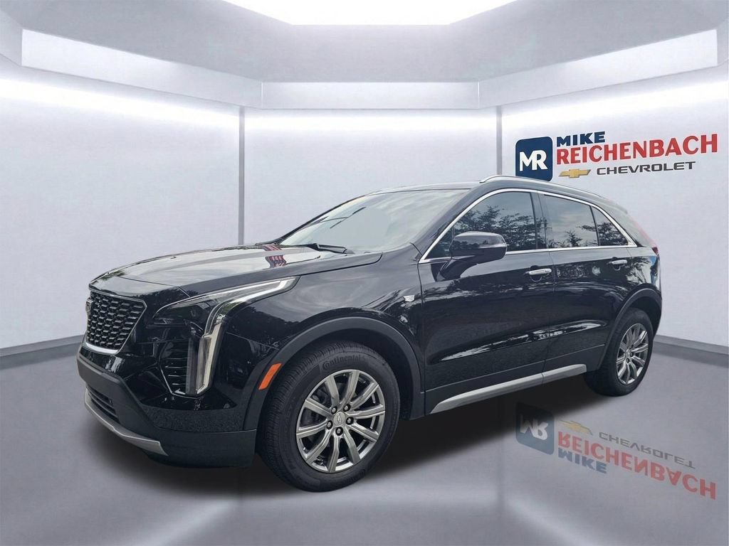 Used 2023 Cadillac XT4 Premium Luxury FWD image 8