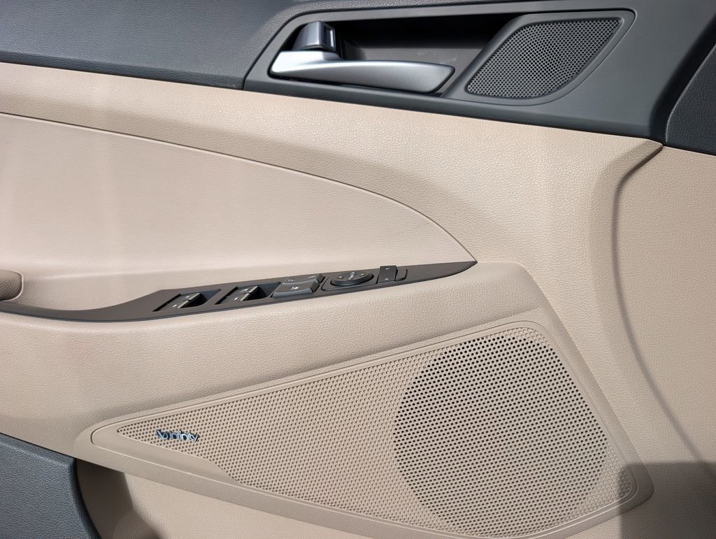 Used 2017 Hyundai Tucson Limited w/ Cargo Package image 10