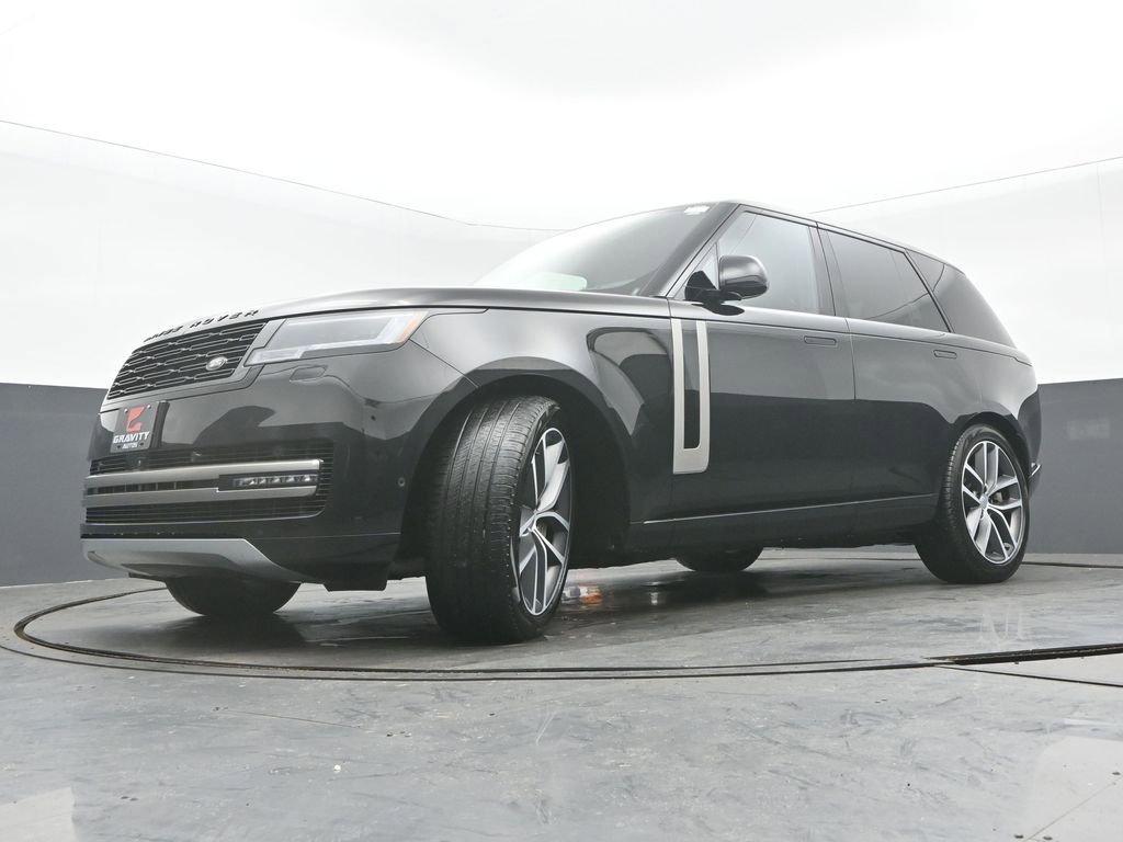 Used 2024 Land Rover Range Rover SE image 30