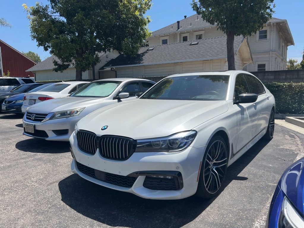 Used 2017 BMW 740i RWD image 3