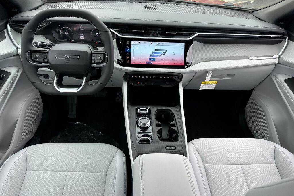 New 2026 Jeep Cherokee Laredo AWD/4WD image 13