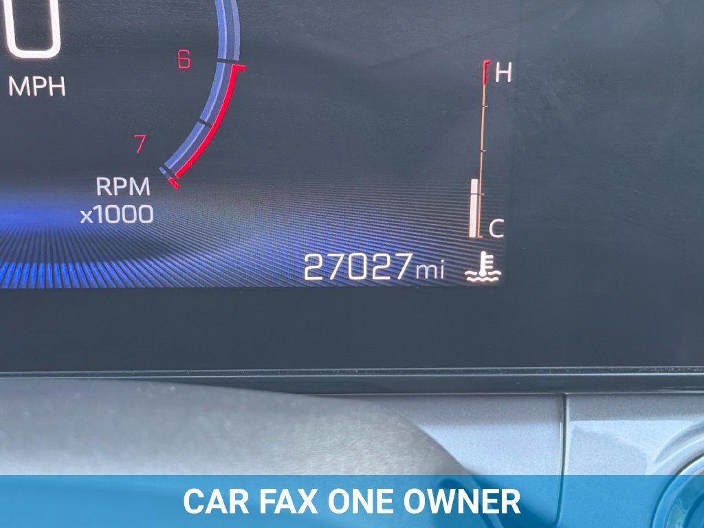 Used 2025 Chevrolet Trax LT FWD image 13