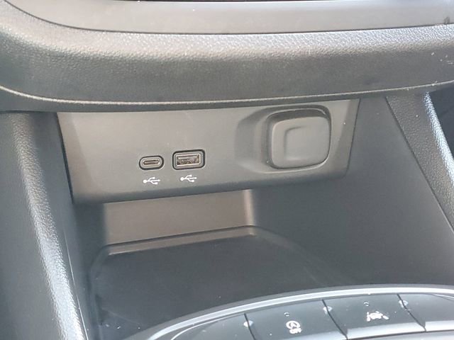 Used 2024 Buick Envista Preferred FWD image 21