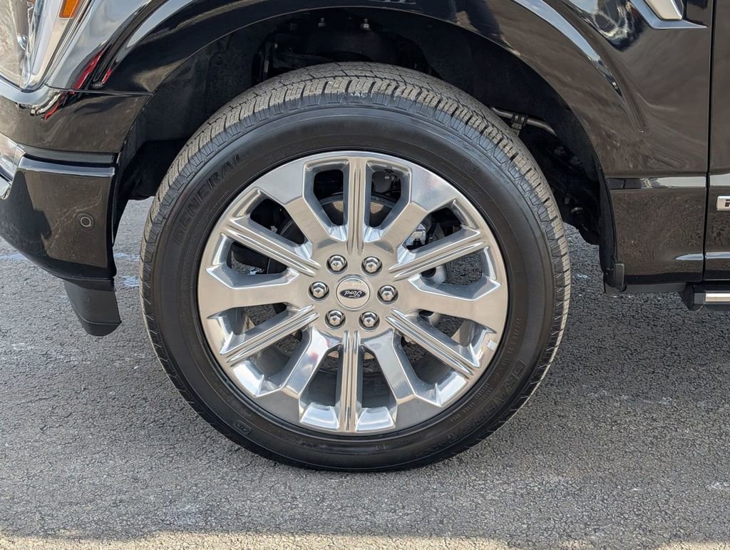 Used 2023 Ford F150 Limited image 18