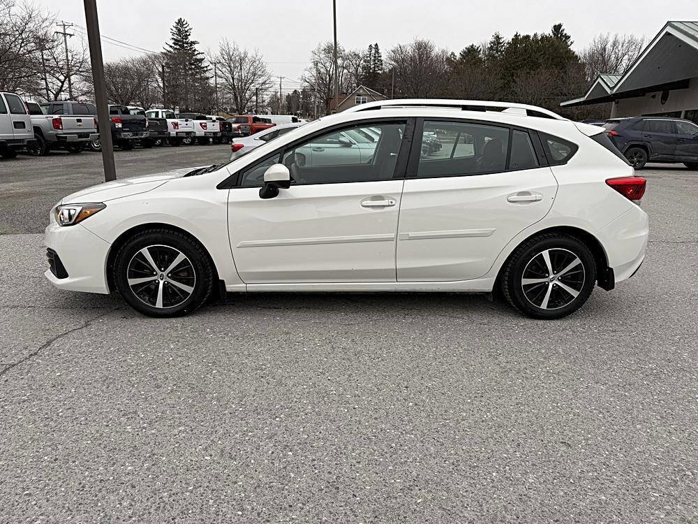 Used 2023 Subaru Impreza 2.0i Premium image 2